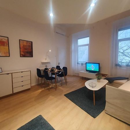 Petofi Apartment With Air Condition Βουδαπέστη Εξωτερικό φωτογραφία